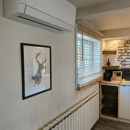 Apartment 18 - & Cozy
