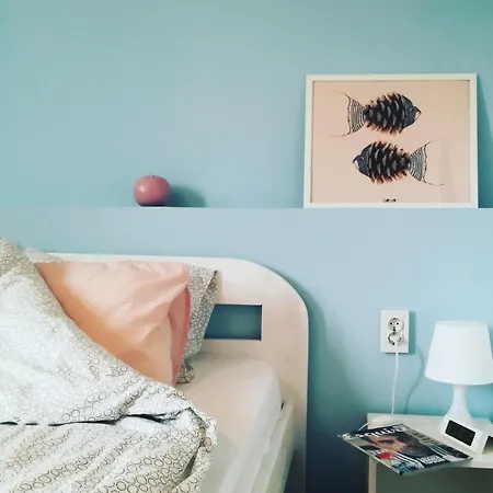 18 Apartment